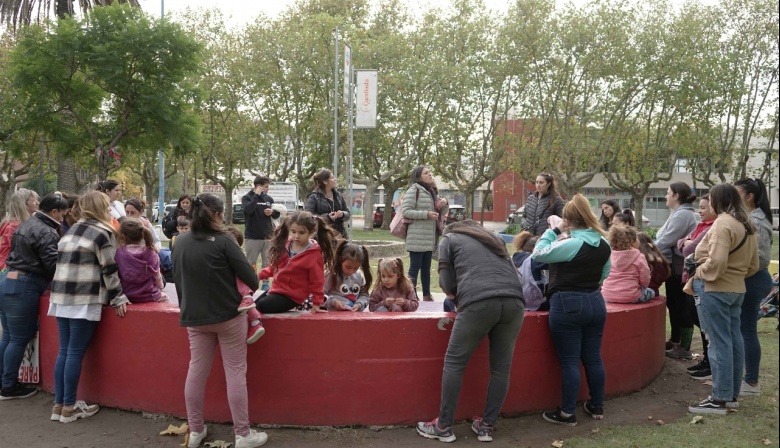 Se realizó una jornada de Educación Ambiental en la Plaza Rocha