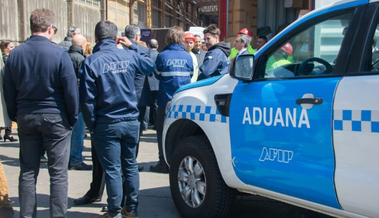 Allanamientos en comercios de Necochea y Quequén: Aduana, ARCA y Prefectura realizaron controles en locales de electrónica