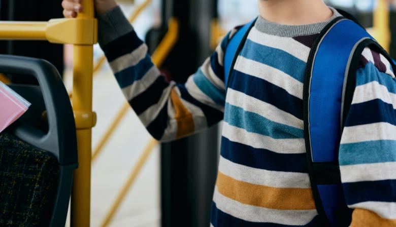 Menores de 10 años podrán viajar gratis en el transporte público para el aniversario de Quequén