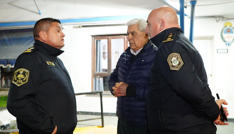 Oscar Orellano fue ascendido a Comisario General, el primer necochense en alcanzar el máximo rango policial