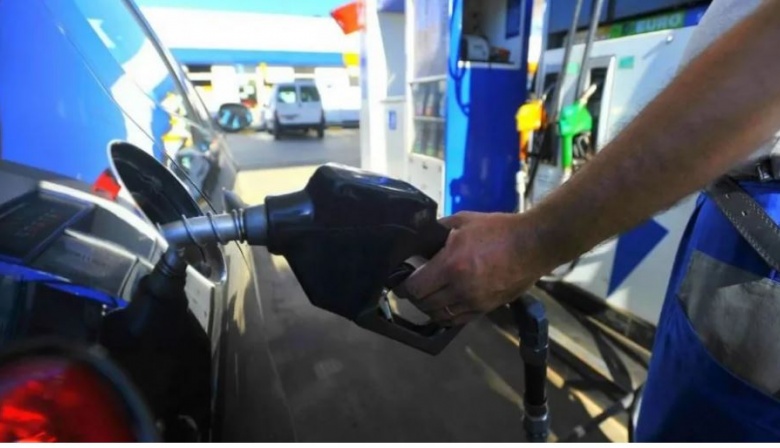 Los combustibles aumentaron un 7,5% promedio desde este sábado