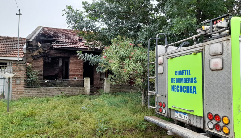 Socorrieron a una mujer con graves quemaduras durante un incendio ...