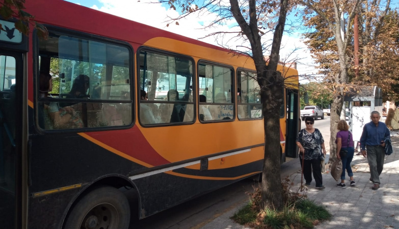 La UTA anuncia un paro de colectivos en todo el país para el próximo ...