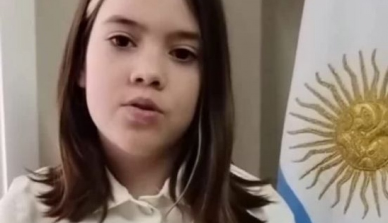 Pequeña de 9 Años Propone la Creación de una Bandera para Necochea