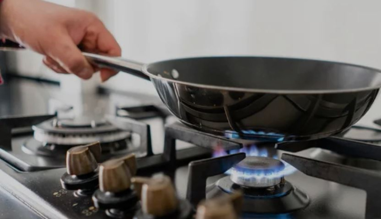Nuevo golpe al bolsillo: suben las facturas de gas por aumento del recargo para subsidiar zonas frías