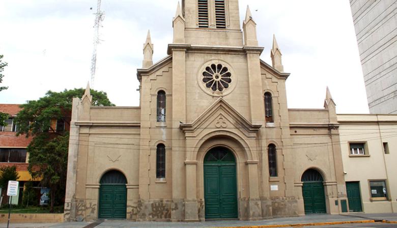 La Parroquia Santa María del Carmen organiza su tradicional paella solidaria para recaudar fondos