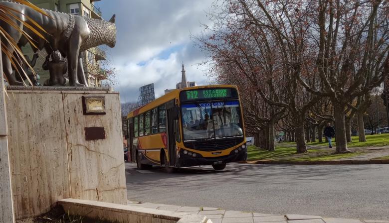 Transporte: la empresa pagó los salarios y se normaliza el servicio de colectivos