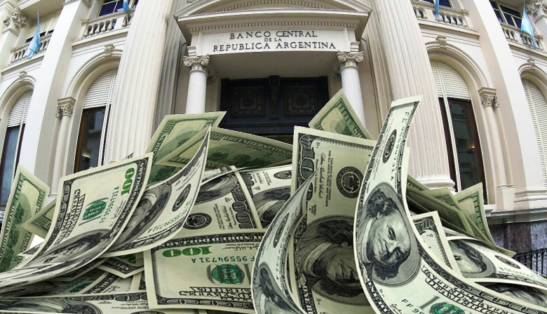 El dólar tocó el techo de la banda cambiaria y el Banco Central vendió USD 53 millones