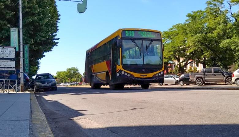 El boleto plano de colectivo vuelve a subir: pasará a costar $1.196,95