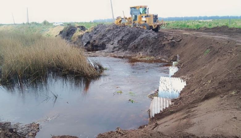Finalizó el reacondicionamiento del puente municipal que cruza el canal Los Ángeles II