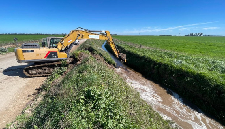 La Municipalidad mantiene en funcionamiento más de 400 kilómetros de canales en todo el distrito