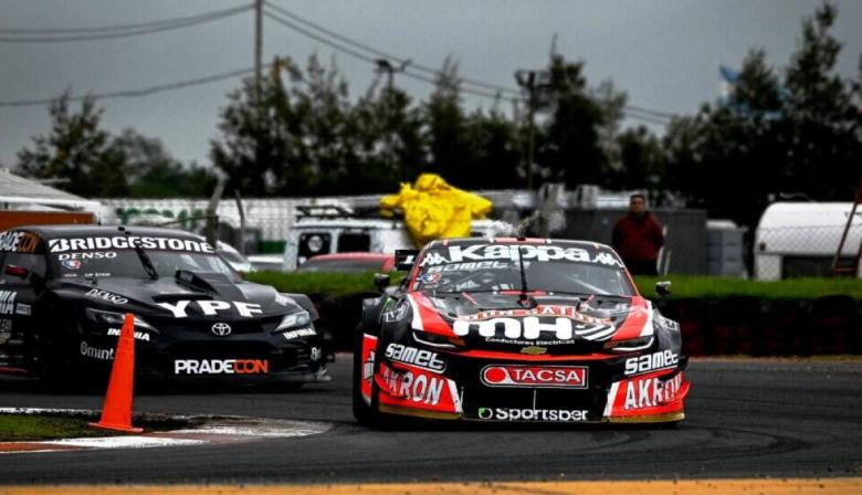 TC: Canapino ganó en San Nicolás tras vencer a Rossi en un final electrizante