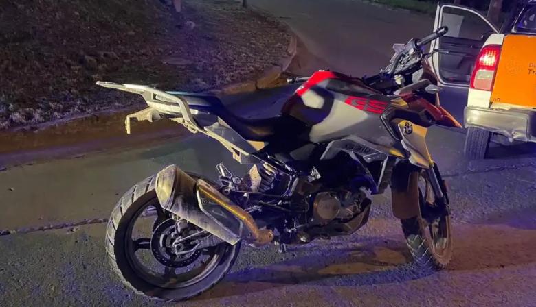 Intentó escapar de un control y fue aprehendido con una moto adulterada en Necochea
