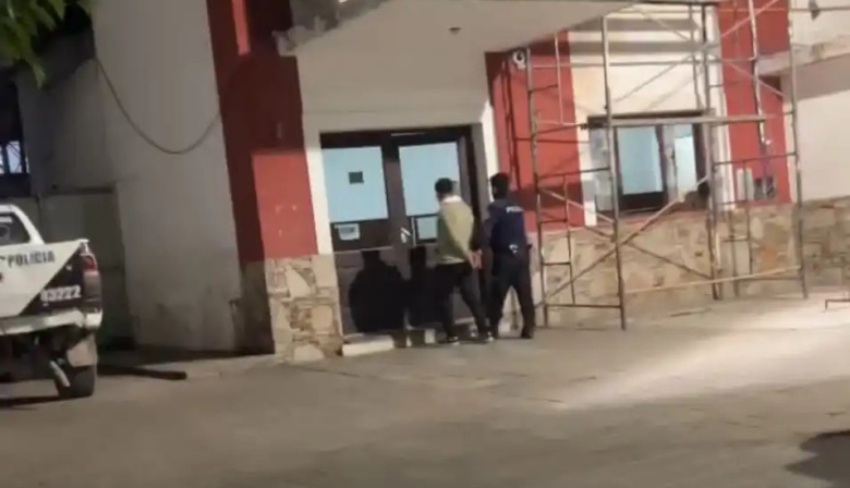 Aprehendido luego de agredir a su pareja y provocar daños en una vivienda