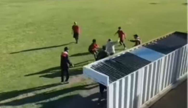 Vergüenza en el fútbol infantil: incidentes en el partido entre Villa Díaz Vélez y Ministerio