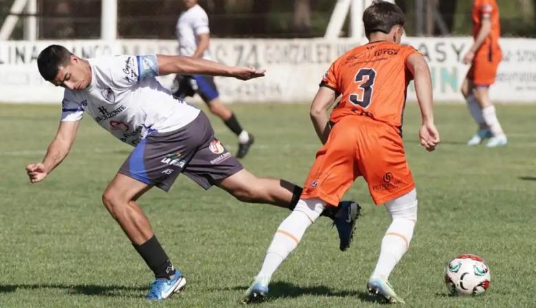 Definiciones abiertas en la Liga Necochea de Fútbol: semifinales empatadas y leve ventaja de Villa en la promoción A-B
