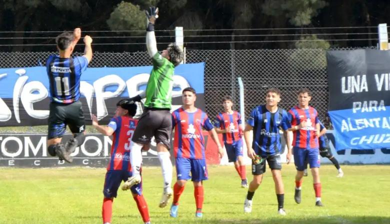 Todo definido en el fútbol local: Jorge Newbery ganó la Zona B y enfrentará a Villa Díaz Vélez en el repechaje