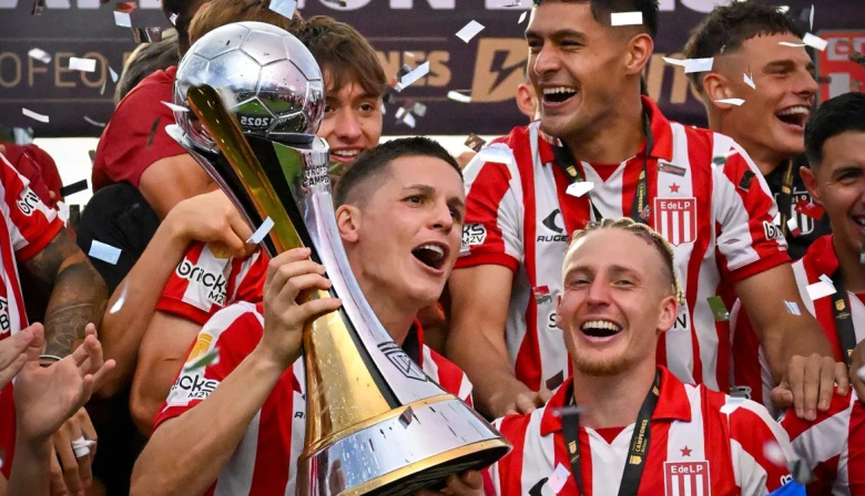 Estudiantes se lo dio vuelta a Platense y se consagró campeón del Trofeo de Campeones