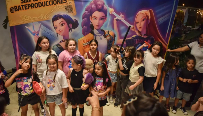 “Las Guerreras Doradas”, el musical inspirado en el fenómeno K-pop de Netflix, llega al Teatro París