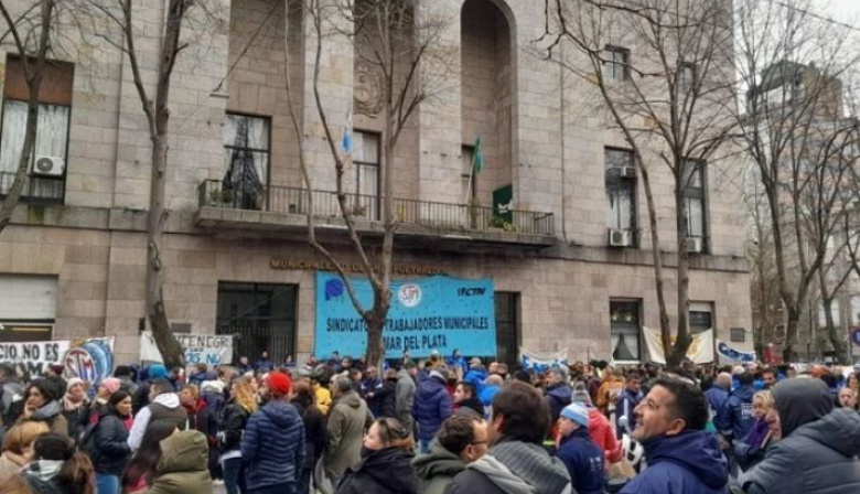 Mar del Plata, con gobierno libertario: Nación no envía fondos para educación desde hace tres años