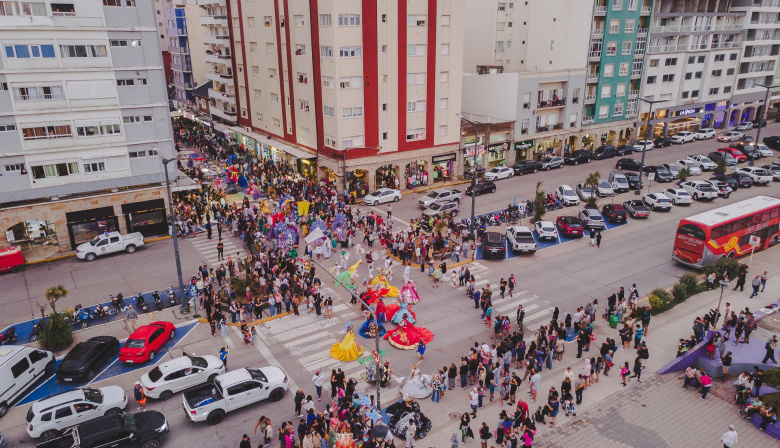 Necochea fue protagonista del fin de semana récord de Carnaval: ocupación plena y fuerte consumo turístico