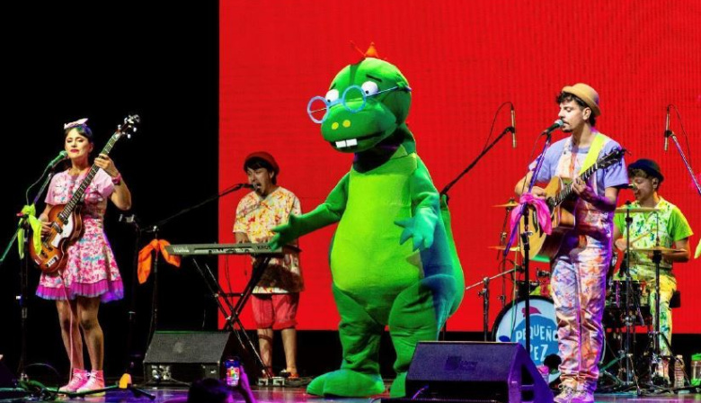 “Pequeño Pez” llega a Necochea en el marco de una destacada agenda de grandes espectáculos en el Cine Teatro París