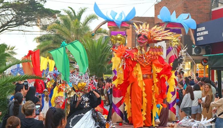 Pasó con éxito el segundo Festival de Máscaras