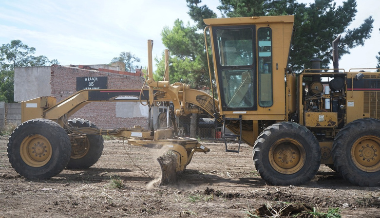 El municipio sigue con limpieza y entoscado de calles en los barrios