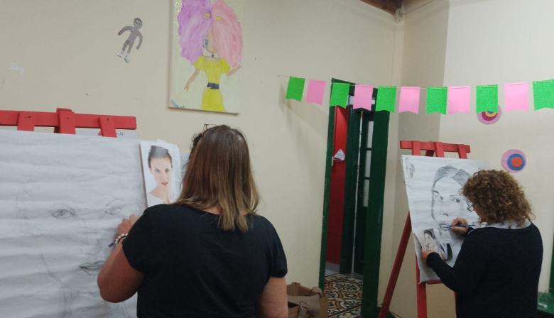 La Escuela Municipal de Artes de Quequén mantiene abiertas las inscripciones para sus talleres 2026