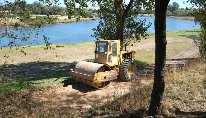 Avanzan trabajos de iluminación, infraestructura y mantenimiento en Quequén