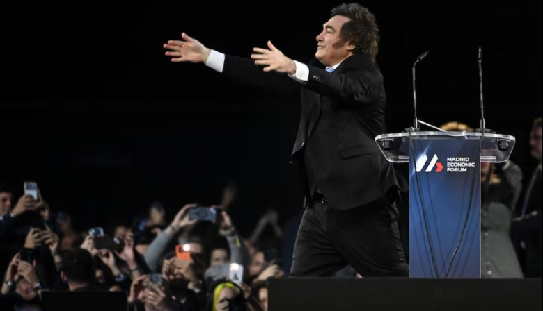 Milei volvió a apuntar contra el socialismo y cuestionó al gobierno español durante un foro en Madrid