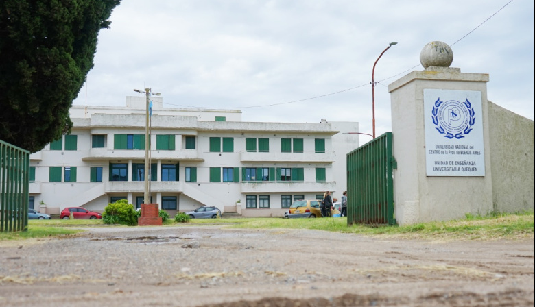 Paro universitario en la Unicen Quequén: denuncian incumplimiento de la ley de financiamiento y fuerte pérdida salarial