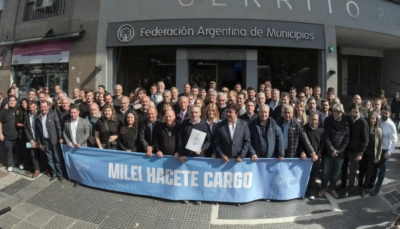 Rojas y más de 70 intendentes de toda la Provincia reclamaron fondos alimentarios a Nación sin ser atendidos