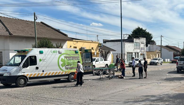Choque entre motocicletas en plena avenida dejó varios heridos y generó un amplio operativo