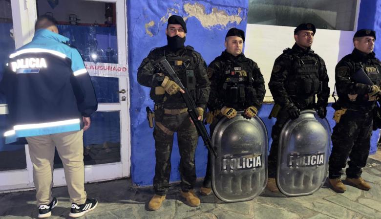 Clausuran dos bares en Necochea por irregularidades y venta de alcohol