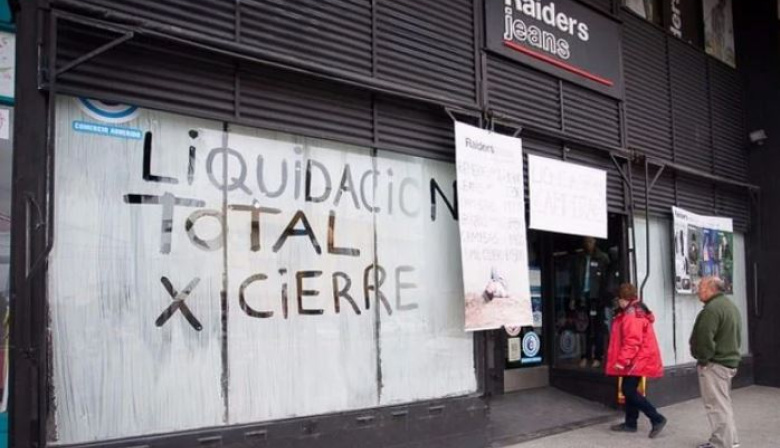 Mar del Plata, “la infeliz”: cierran comercios y crece la violencia con asesinos en moto bajo gestión libertaria