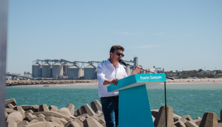 Carrillo confirmó obras contra la erosión costera y aseguró que el Puerto financiará la recuperación de la Avenida Almirante Brown