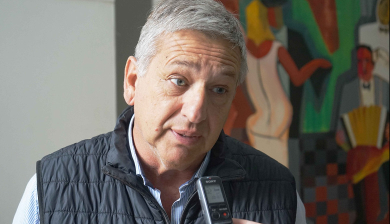 Sergio Giorello confirmó que trabajan en un bypass de emergencia sobre la Ruta 228 y advirtió graves daños en caminos rurales