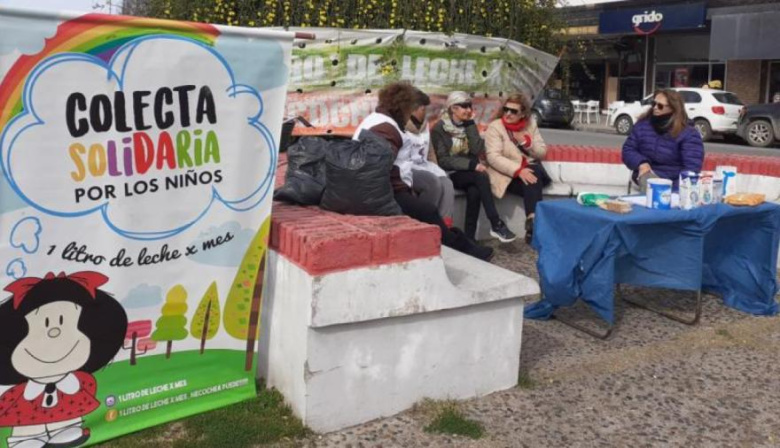 La solidaridad volvió a ponerse en marcha y ya reunieron más de mil litros de leche para ayudar a merenderos