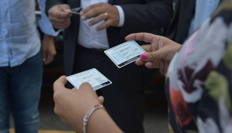 Ya se pueden retirar los pases multimodales para personas con discapacidad