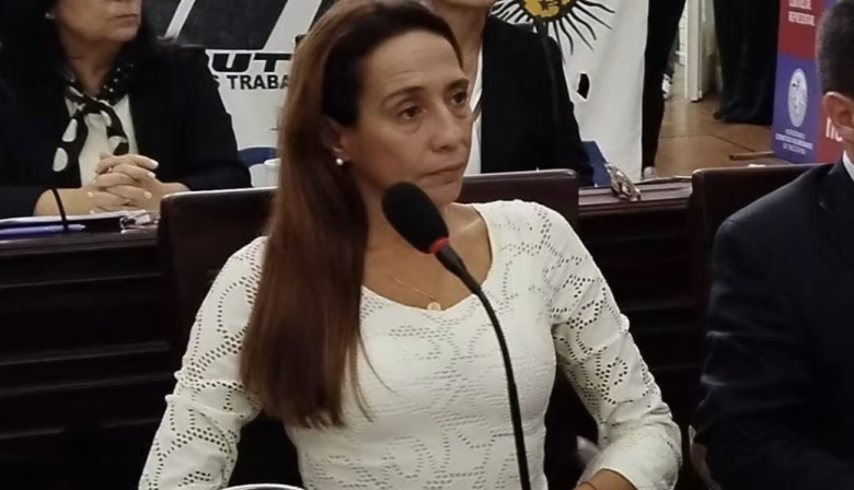 “Las decisiones nacionales terminan golpeando de lleno a Necochea”, advirtió María José Hegui