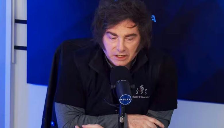 “No es cómo me masturbo mejor con un modelo”: la polémica frase de Milei en una extensa entrevista