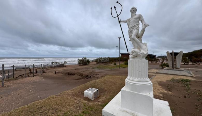 Temporal azota Necochea: ráfagas de más de 80 km/h, crecida del río y un amplio operativo municipal