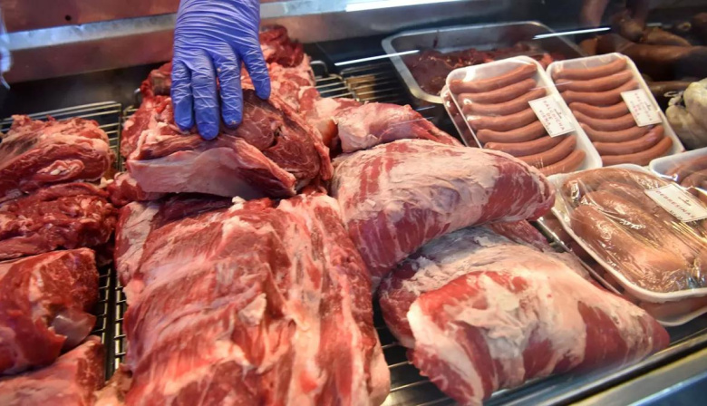 El consumo de carne de vaca en Argentina registró la mayor caída en dos décadas