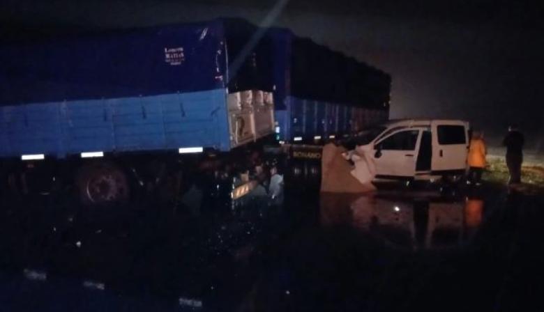 Impactante choque múltiple en la Ruta 2: “Con la lluvia el asfalto estaba resbaladizo como jabón”