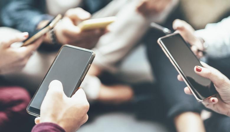 Impulsan una jornada para fortalecer el uso responsable de las redes sociales entre los jóvenes