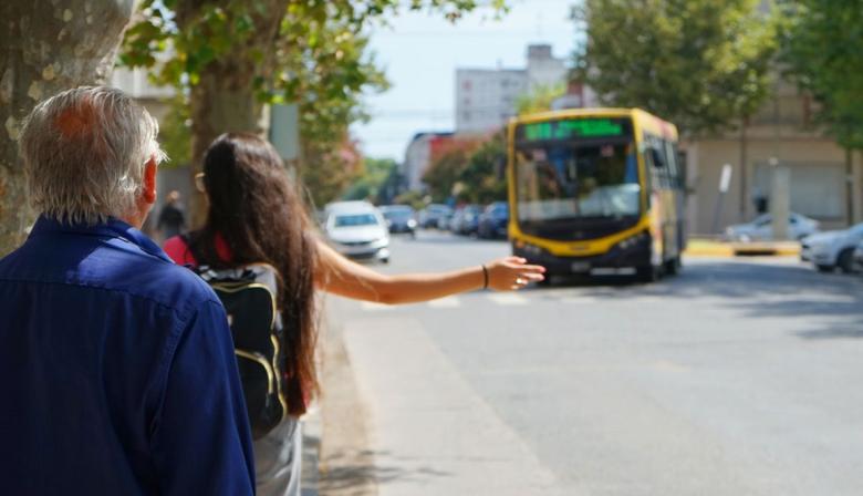 El boleto de colectivo podría aumentar a $1.900: avanzan las negociaciones en el Concejo Deliberante