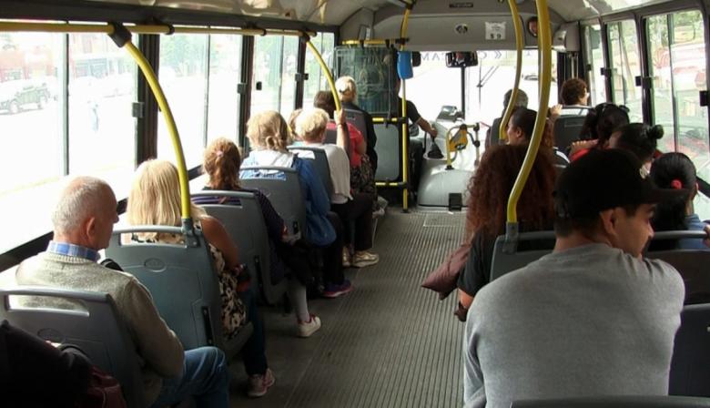 Micros Azules continuará al frente del transporte urbano tras la prórroga otorgada por el Municipio