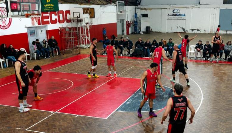Huracán dominó la primera final, venció a Centro Vasco y quedó a un triunfo del bicampeonato