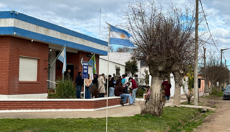 Claraz celebró sus 117 años con un reconocimiento a su historia y anuncios de nuevas obras para la localidad